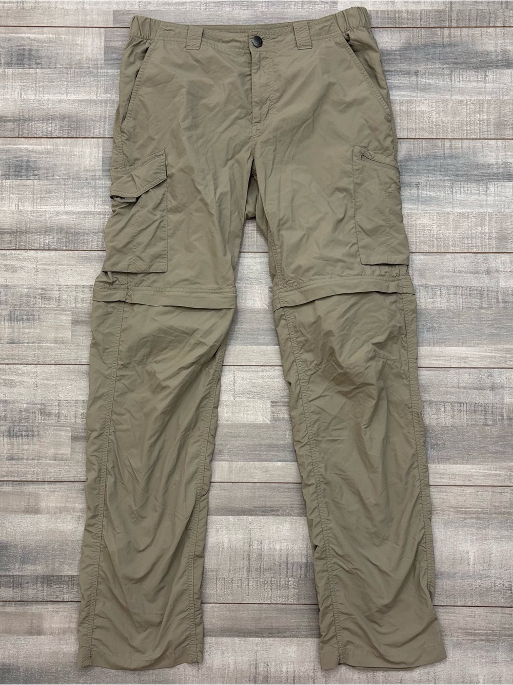 Columbia Pants Mens 32x33 Beige Omni-Shade Sun Protect Cargo Hiking Convertible